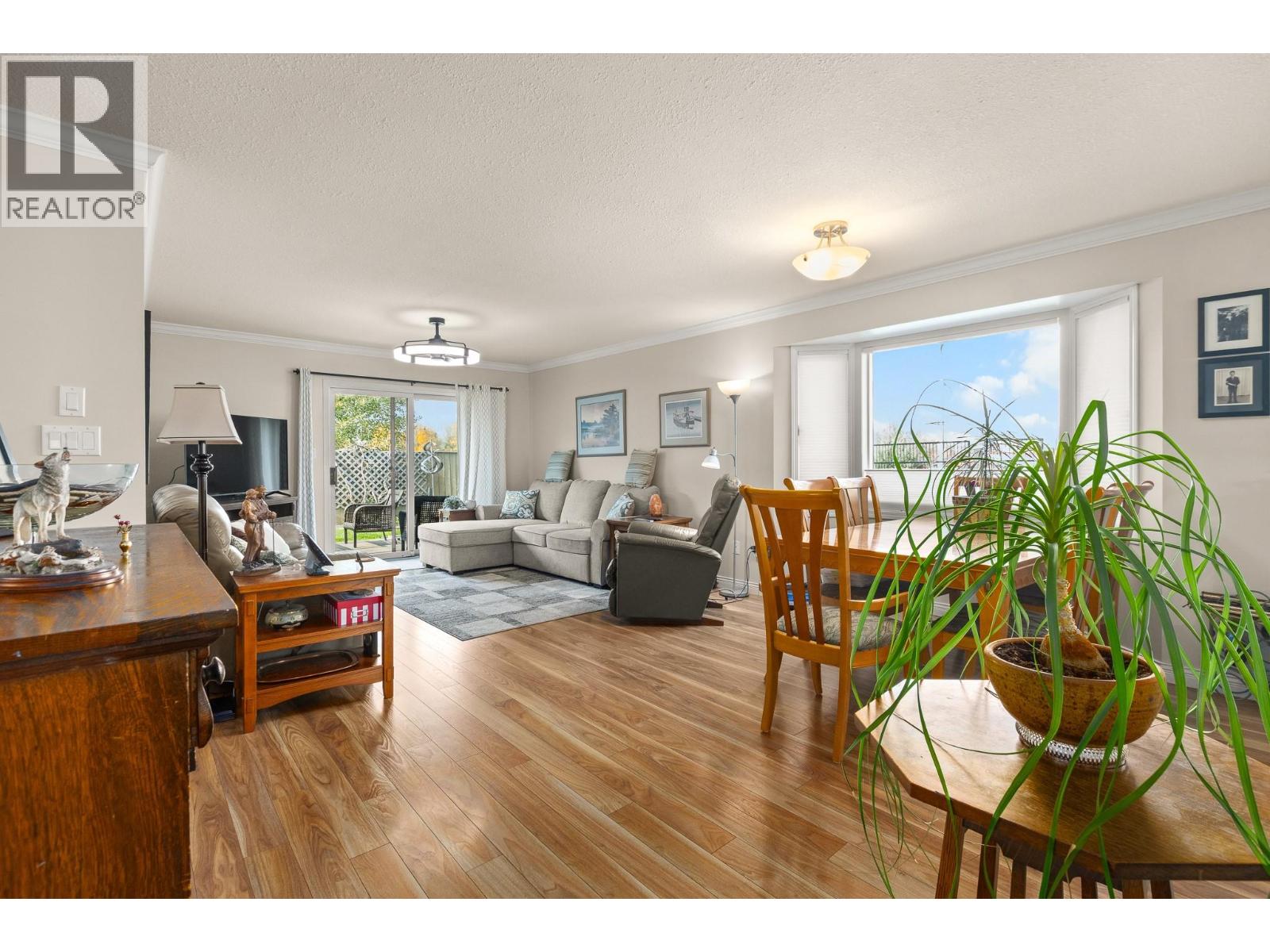 151 8 Avenue Sw Unit# 20, Salmon Arm, British Columbia  V1E 1B9 - Photo 4 - 10403232