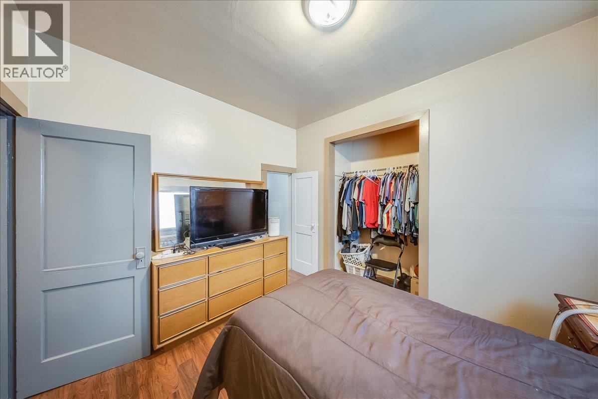 1396 Second Avenue, Trail, British Columbia  V1R 1L9 - Photo 17 - 10403162