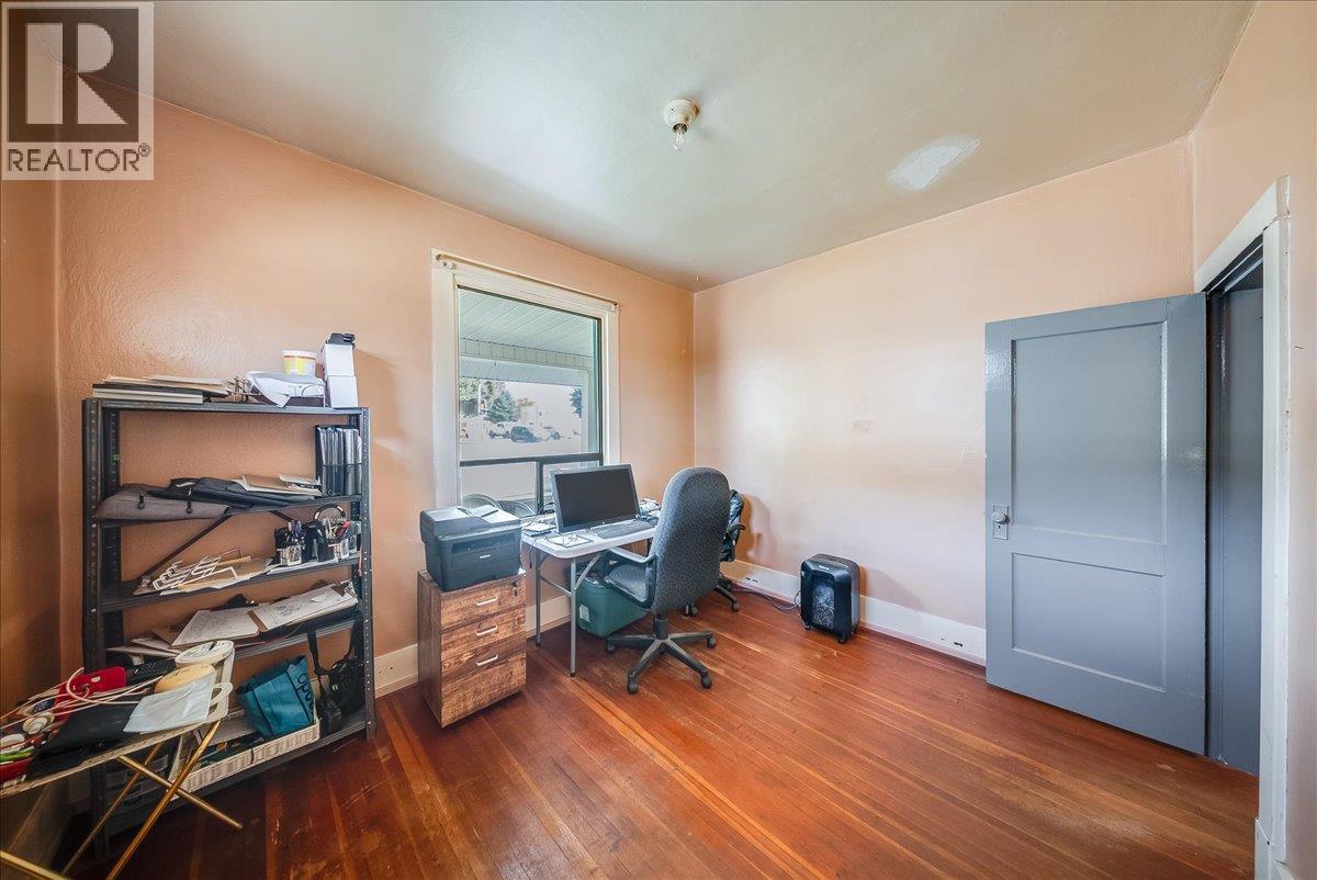 1396 Second Avenue, Trail, British Columbia  V1R 1L9 - Photo 18 - 10403162