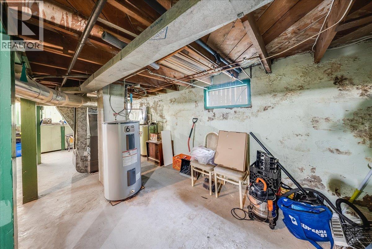 1396 Second Avenue, Trail, British Columbia  V1R 1L9 - Photo 25 - 10403162