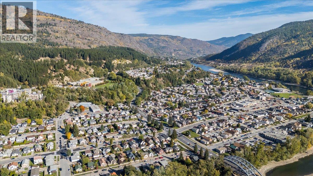 1396 Second Avenue, Trail, British Columbia  V1R 1L9 - Photo 34 - 10403162