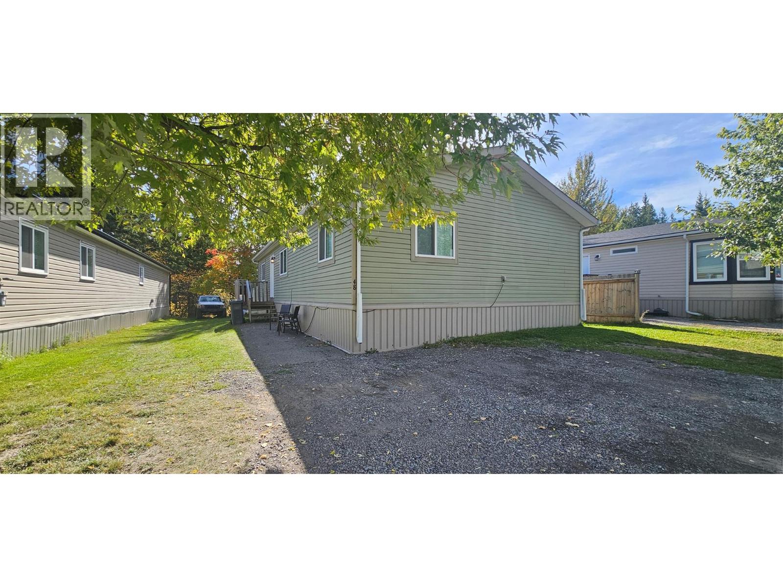 48 Wilderness Heights Drive, Elkford, British Columbia  V0B 1H0 - Photo 1 - 10402459