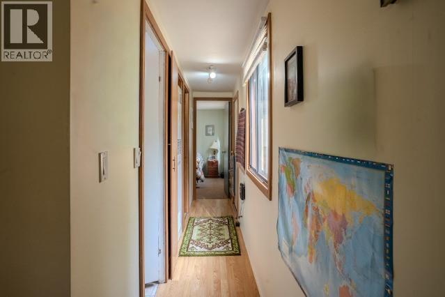 2701 Leecrest Road, Nelson, British Columbia  V1L 6L1 - Photo 15 - 10403263