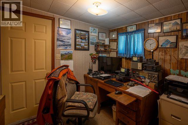 2701 Leecrest Road, Nelson, British Columbia  V1L 6L1 - Photo 18 - 10403263