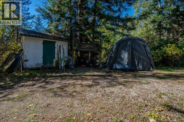 2701 Leecrest Road, Nelson, British Columbia  V1L 6L1 - Photo 23 - 10403263