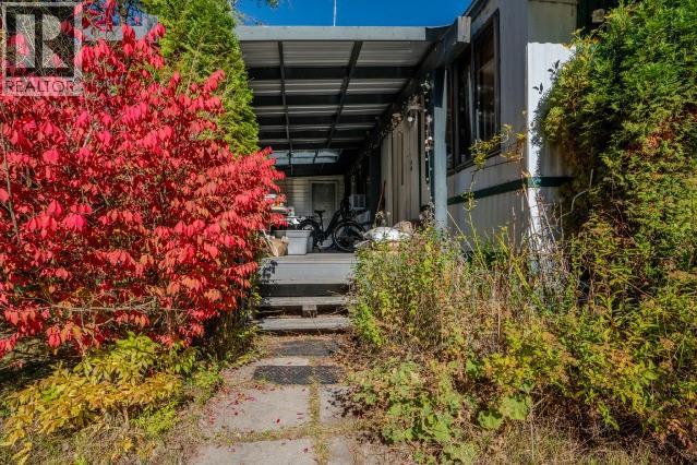 2701 Leecrest Road, Nelson, British Columbia  V1L 6L1 - Photo 8 - 10403263