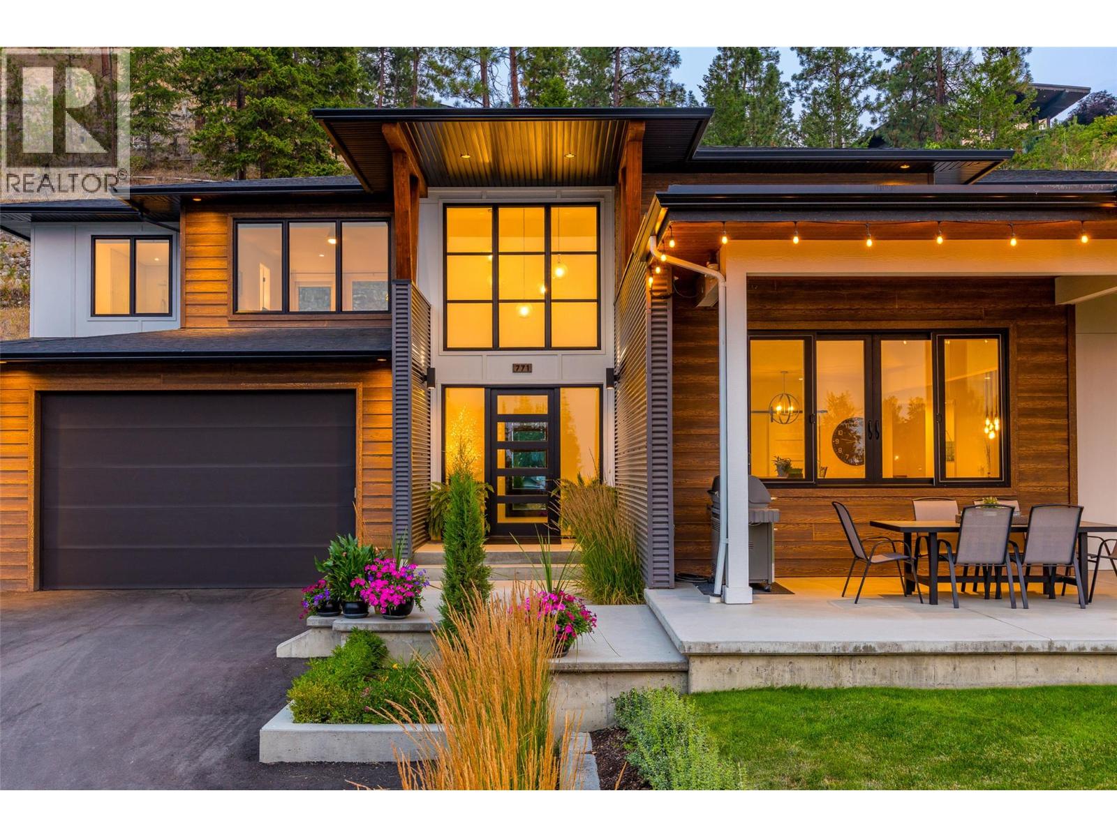 769 & 771 Barnaby Road, Kelowna, British Columbia  V1W 4N9 - Photo 4 - 10396273
