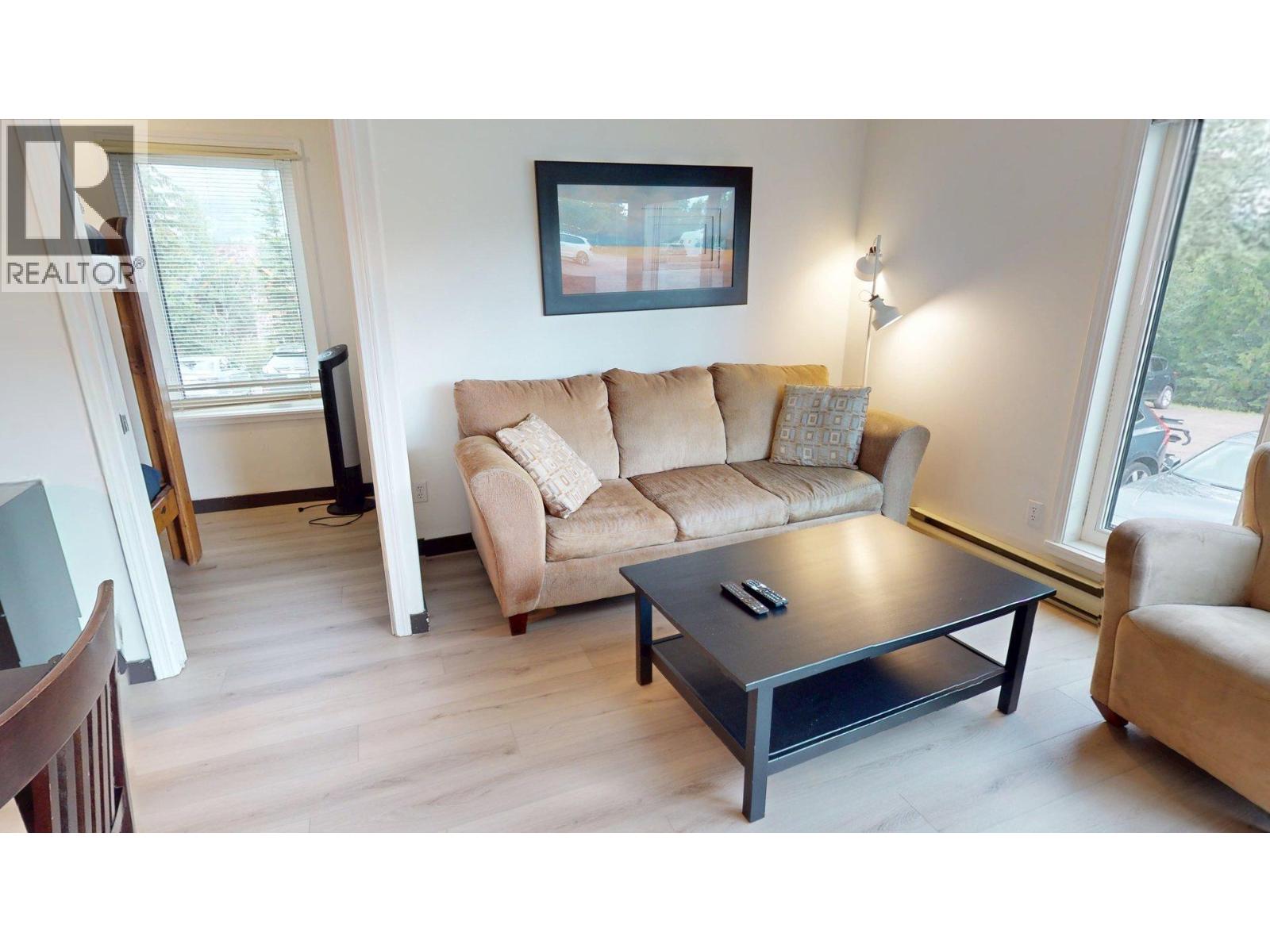 101-4559 Timberline Crescent, Fernie, British Columbia  V0B 1M6 - Photo 4 - 10403063