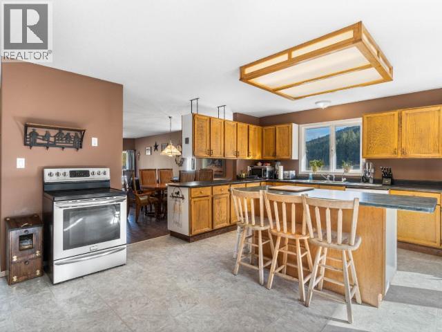 1740 Macaulay Road, Merritt, British Columbia  V0K 2L0 - Photo 12 - 10403332