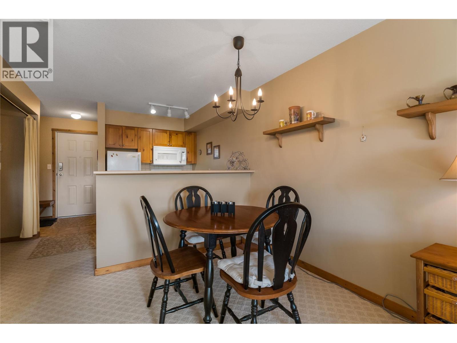 9802 Silver Star Road Unit# 204, Silver Star, British Columbia  V1B 3W9 - Photo 10 - 10403125