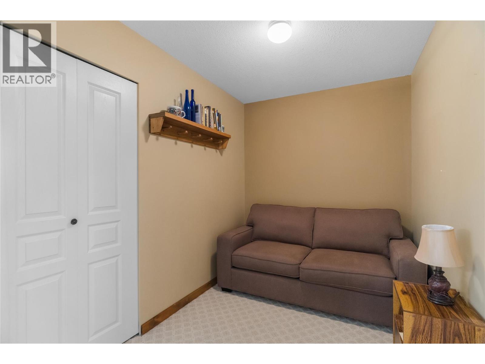 9802 Silver Star Road Unit# 204, Silver Star, British Columbia  V1B 3W9 - Photo 18 - 10403125