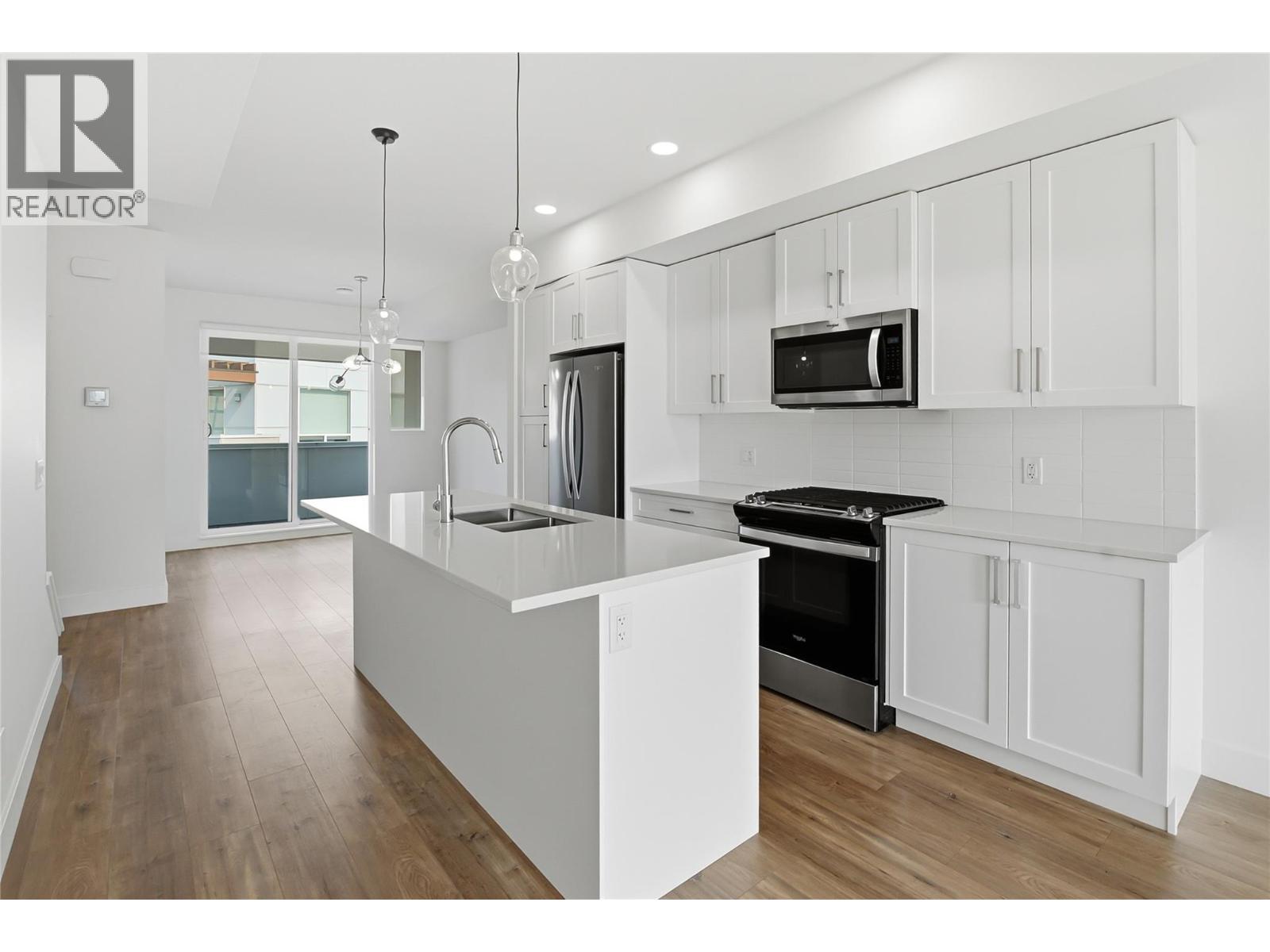 720 Valley Road Unit# 44, Kelowna, British Columbia  V1V 0E1 - Photo 8 - 10403032