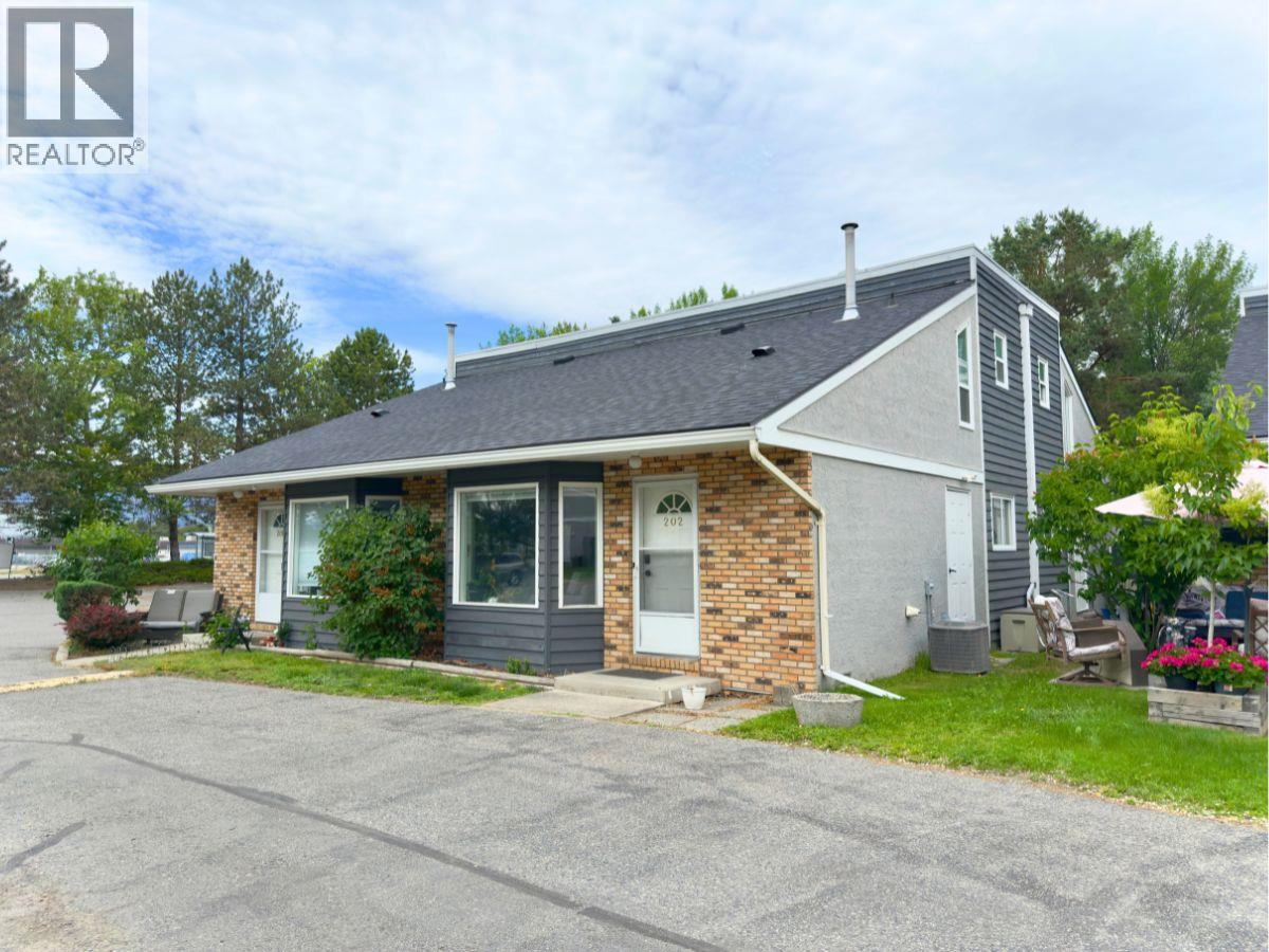 3155 Gordon Drive Unit# 202, Kelowna, British Columbia  V1W 3N5 - Photo 1 - 10403281