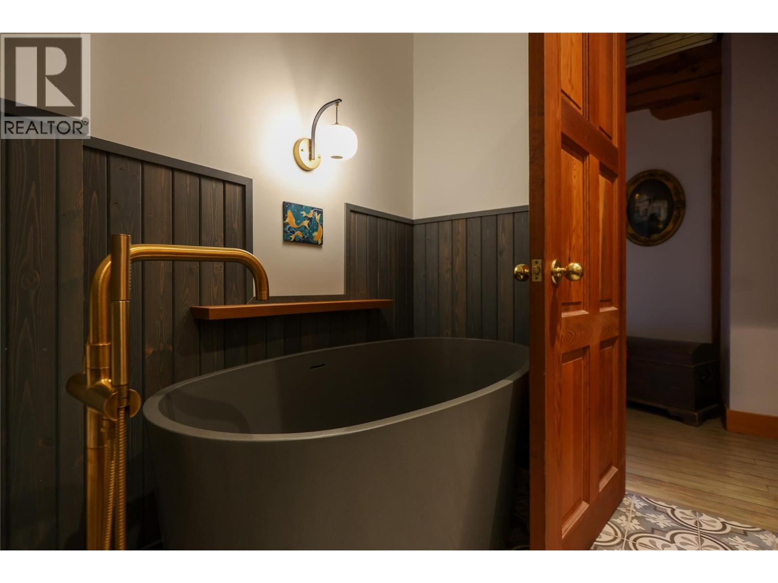 7025 Beggs Road, Nelson, British Columbia  V1L 5P6 - Photo 18 - 10403009