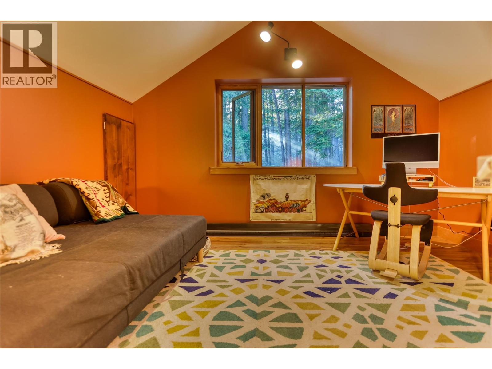 7025 Beggs Road, Nelson, British Columbia  V1L 5P6 - Photo 23 - 10403009