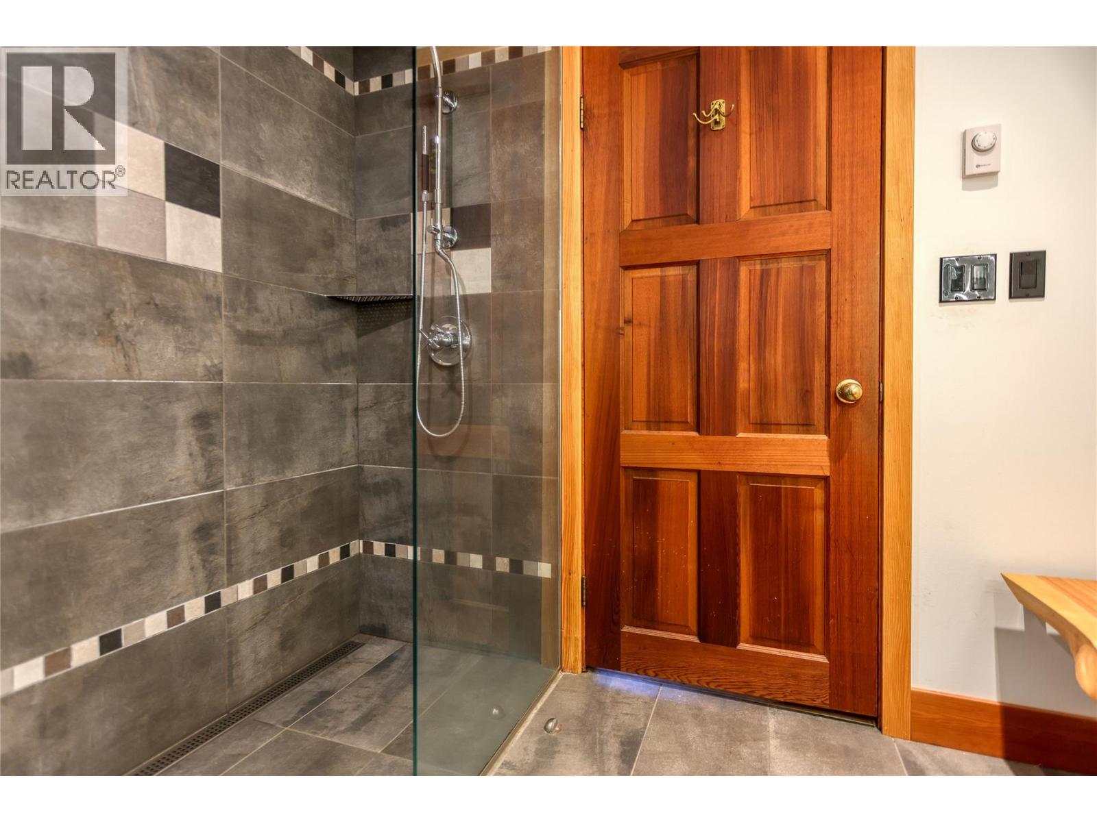 7025 Beggs Road, Nelson, British Columbia  V1L 5P6 - Photo 42 - 10403009