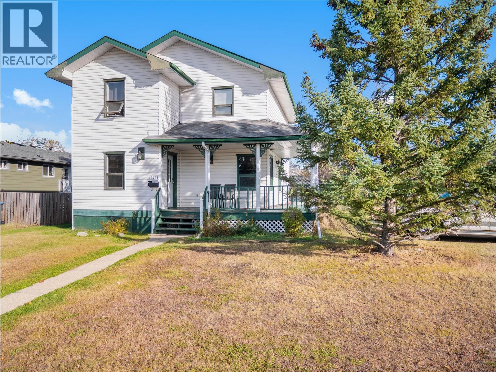 10704 Briarwood Crescent, Dawson Creek, British Columbia  V1G 4M9 - Photo 1 - 10403359