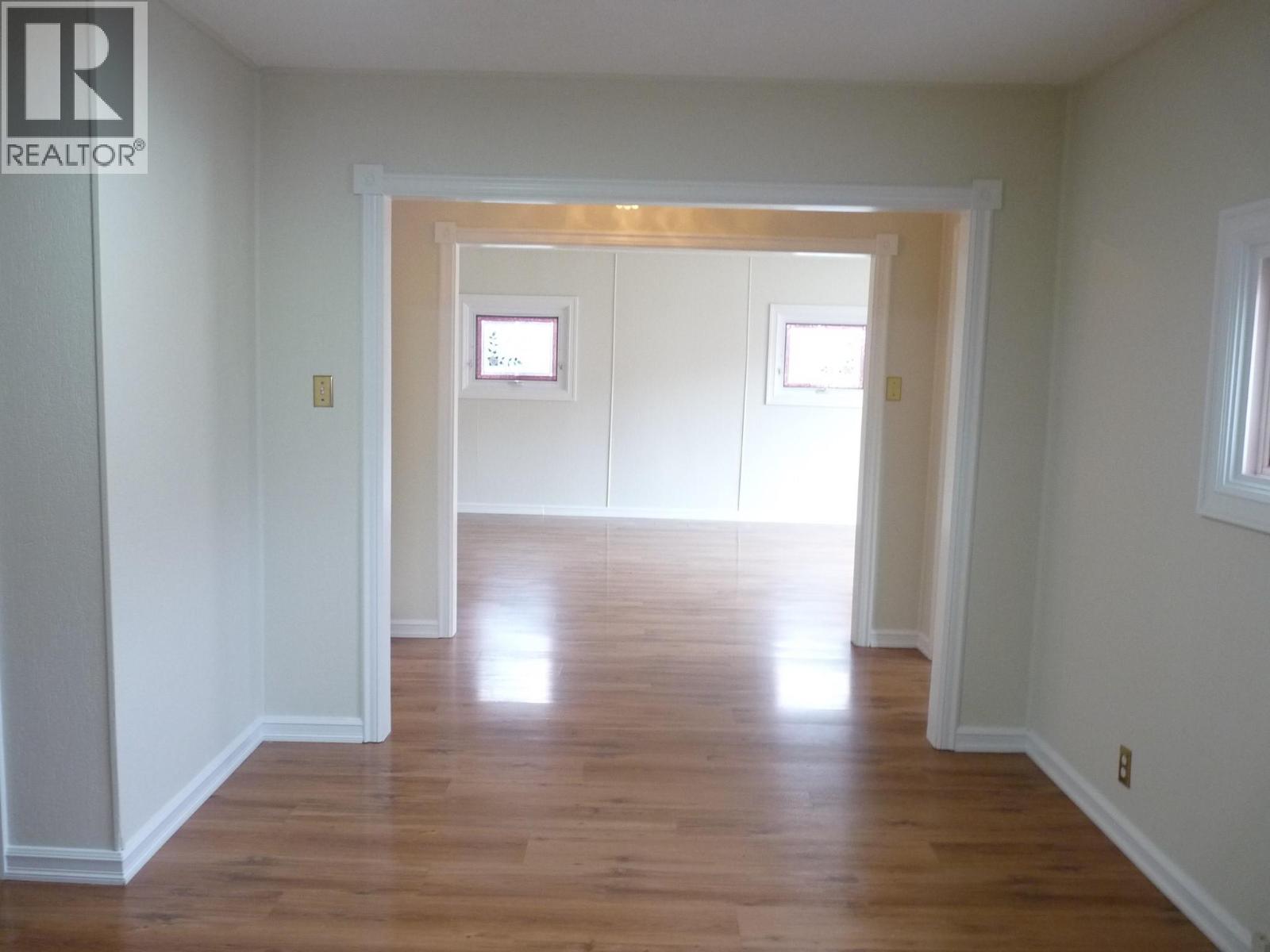 1160 Meadow Lane 1185 Demonte Street, Kamloops, British Columbia  V2B 5N6 - Photo 8 - 10403357