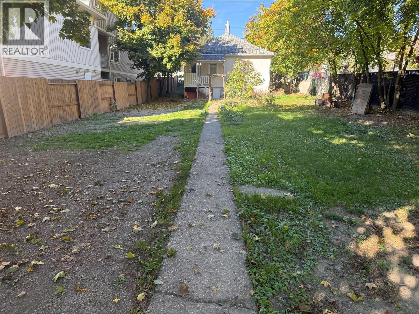 3802 32 Avenue, Vernon, British Columbia  V1T 2N3 - Photo 6 - 10403296