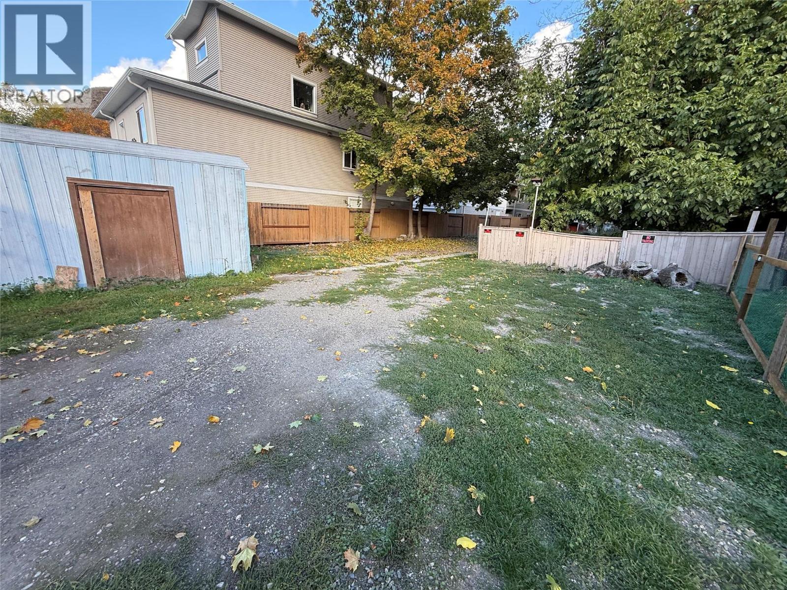 3802 32 Avenue, Vernon, British Columbia  V1T 2N3 - Photo 9 - 10403296