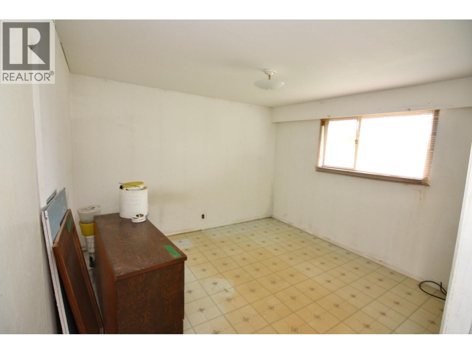 1382 Mcbride Road, Kelowna, British Columbia  V1Y 4A6 - Photo 14 - 10403258