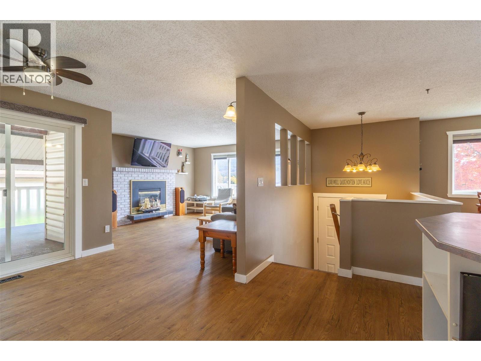 1207 Pinyon Road, Sparwood, British Columbia  V0B 2G2 - Photo 11 - 10403027