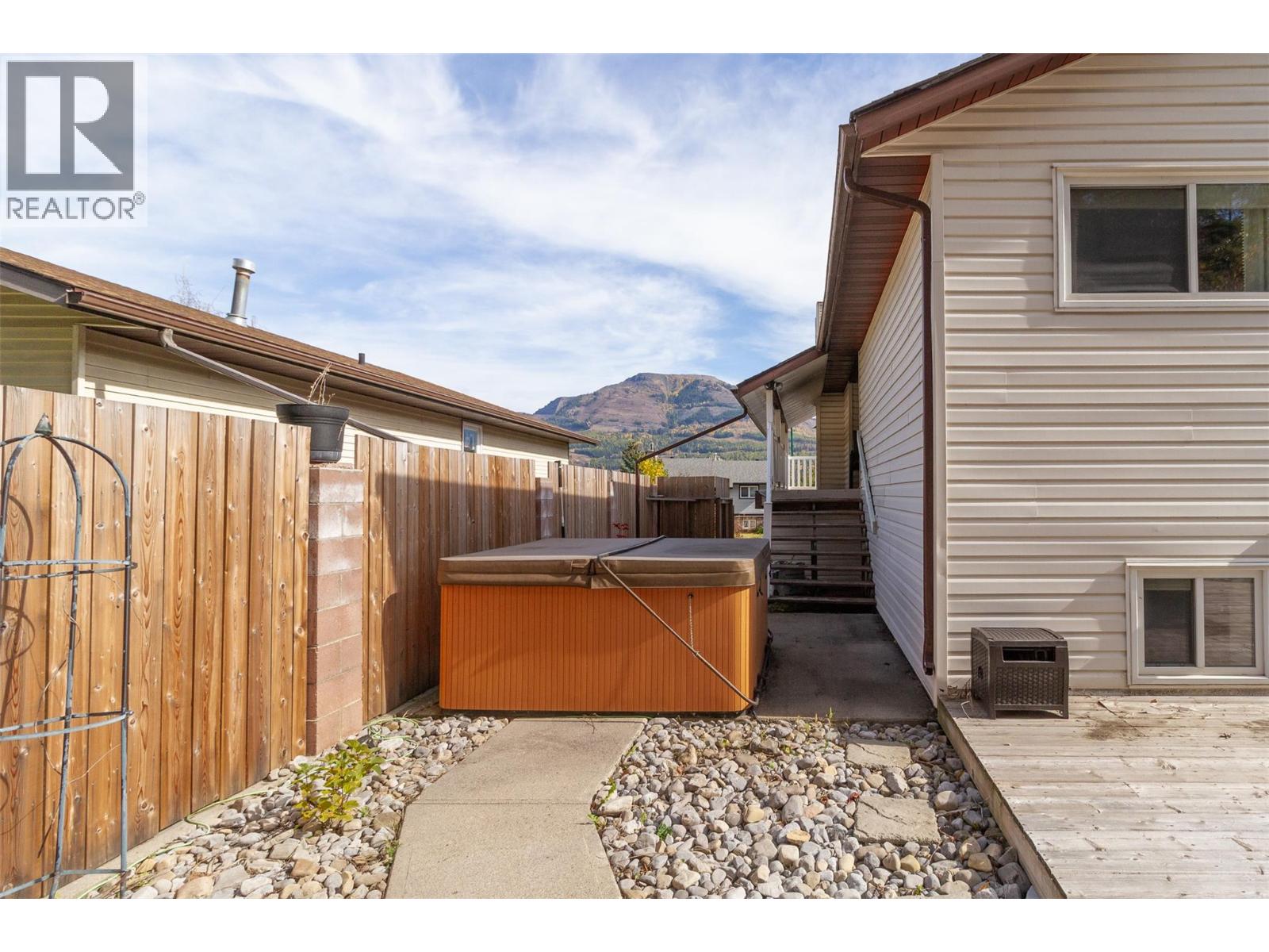 1207 Pinyon Road, Sparwood, British Columbia  V0B 2G2 - Photo 31 - 10403027