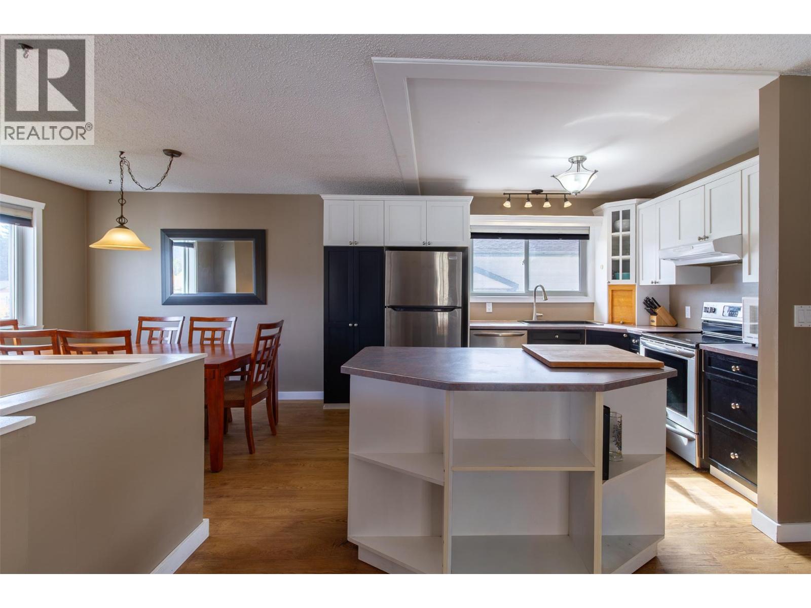 1207 Pinyon Road, Sparwood, British Columbia  V0B 2G2 - Photo 6 - 10403027