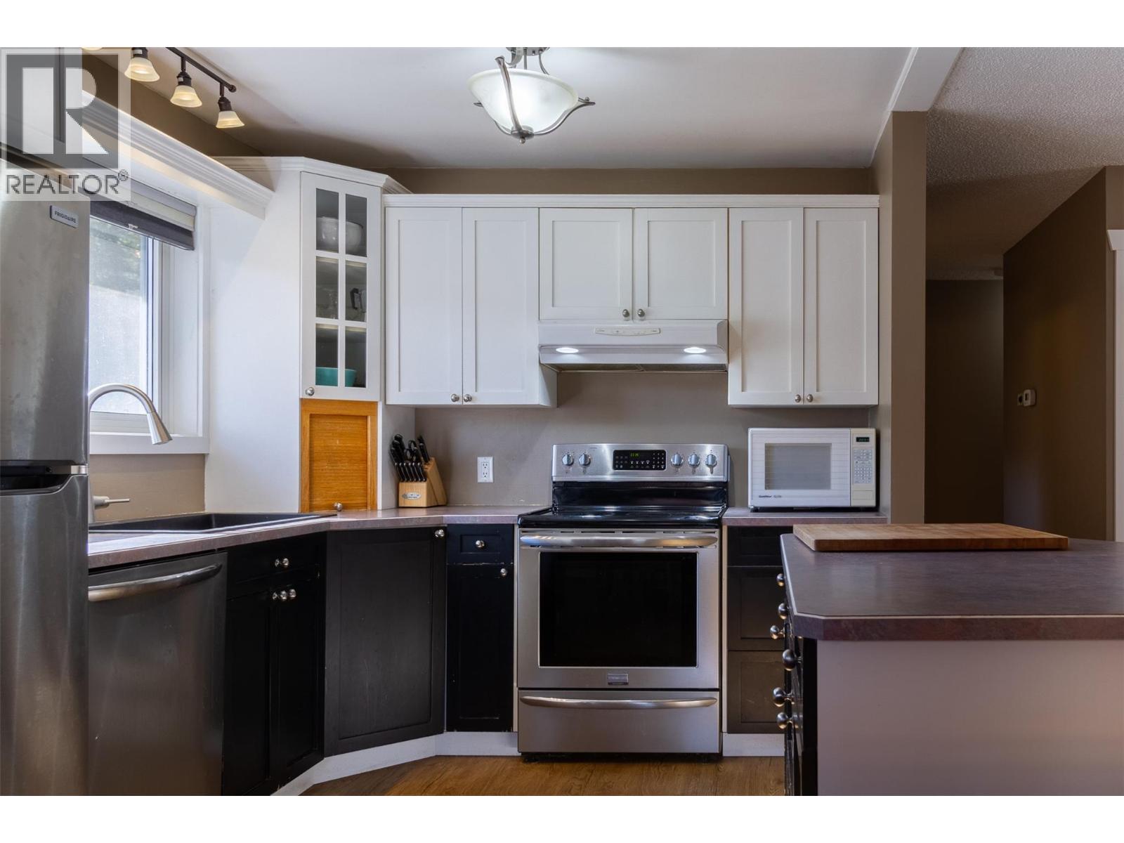 1207 Pinyon Road, Sparwood, British Columbia  V0B 2G2 - Photo 7 - 10403027