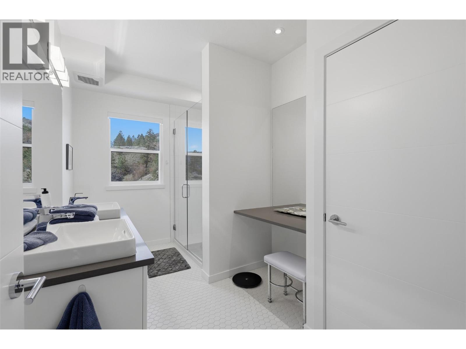 1395 Prairie Rose Drive Unit# 16, Kamloops, British Columbia  V2E 0B9 - Photo 42 - 10402768
