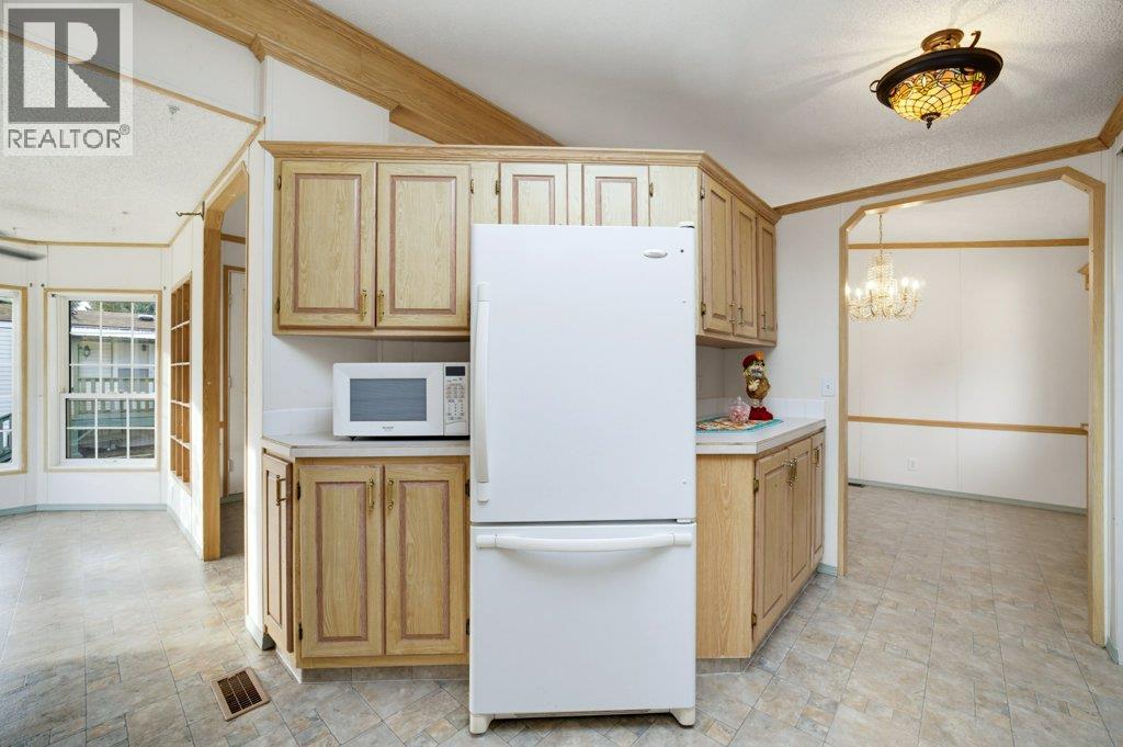 2930 Brown Road Sw Unit# 22, Salmon Arm, British Columbia  V1E 3K3 - Photo 18 - 10403154
