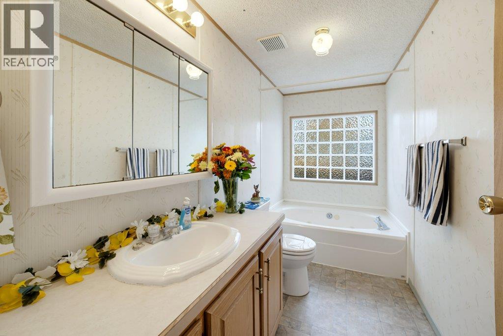 2930 Brown Road Sw Unit# 22, Salmon Arm, British Columbia  V1E 3K3 - Photo 28 - 10403154
