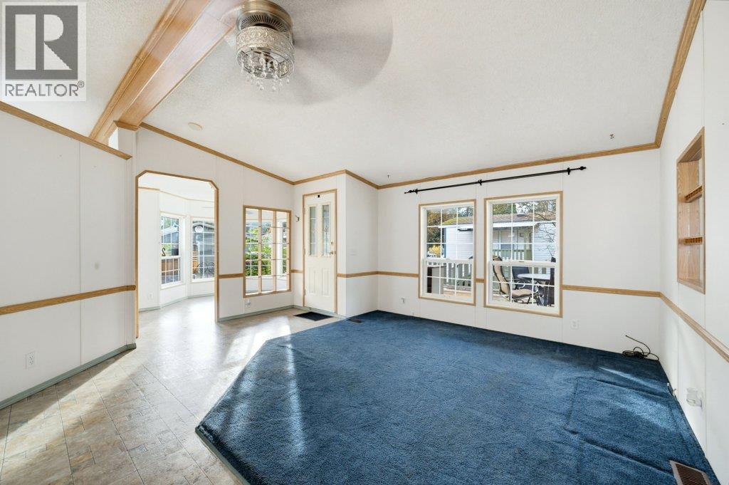 2930 Brown Road Sw Unit# 22, Salmon Arm, British Columbia  V1E 3K3 - Photo 3 - 10403154