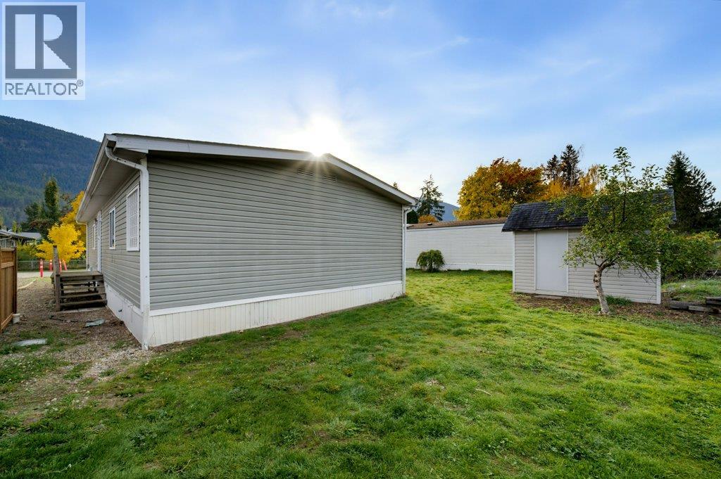 2930 Brown Road Sw Unit# 22, Salmon Arm, British Columbia  V1E 3K3 - Photo 44 - 10403154