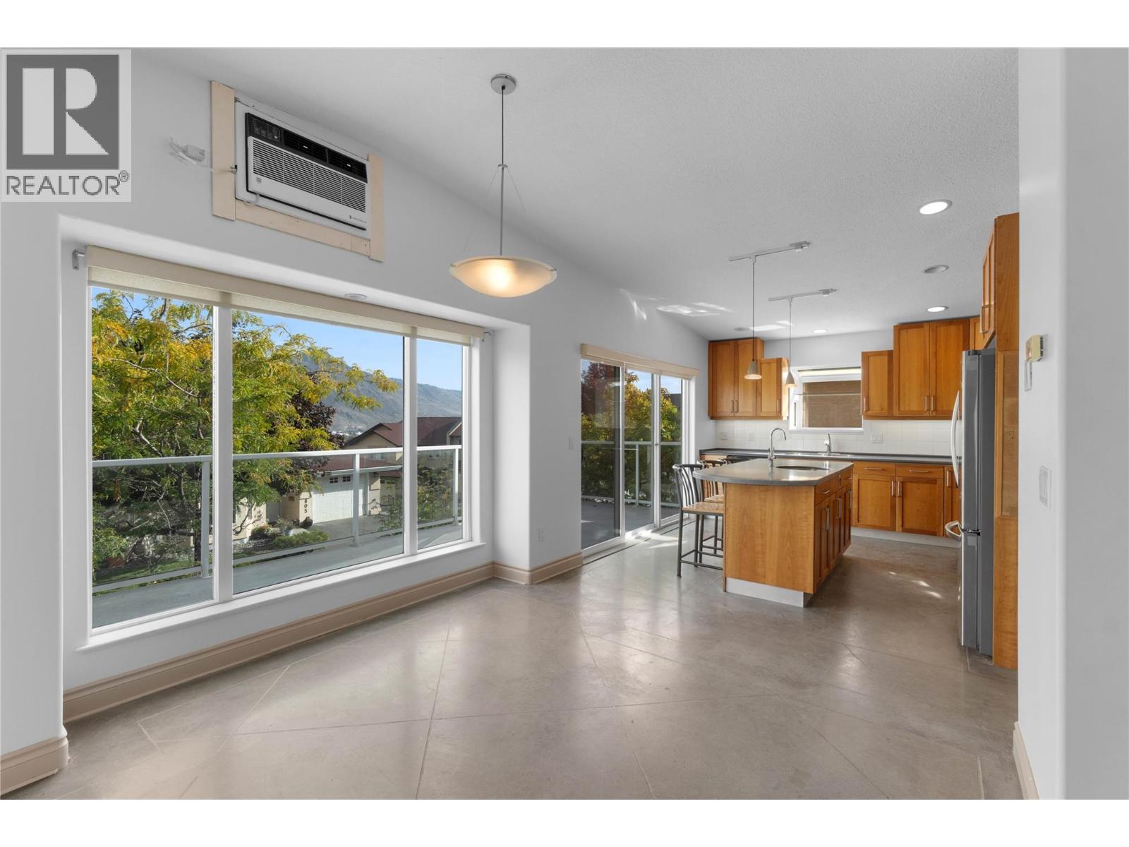 15 Hudson's Bay Trail Unit# 803, Kamloops, British Columbia  V2C 6S6 - Photo 10 - 10402991