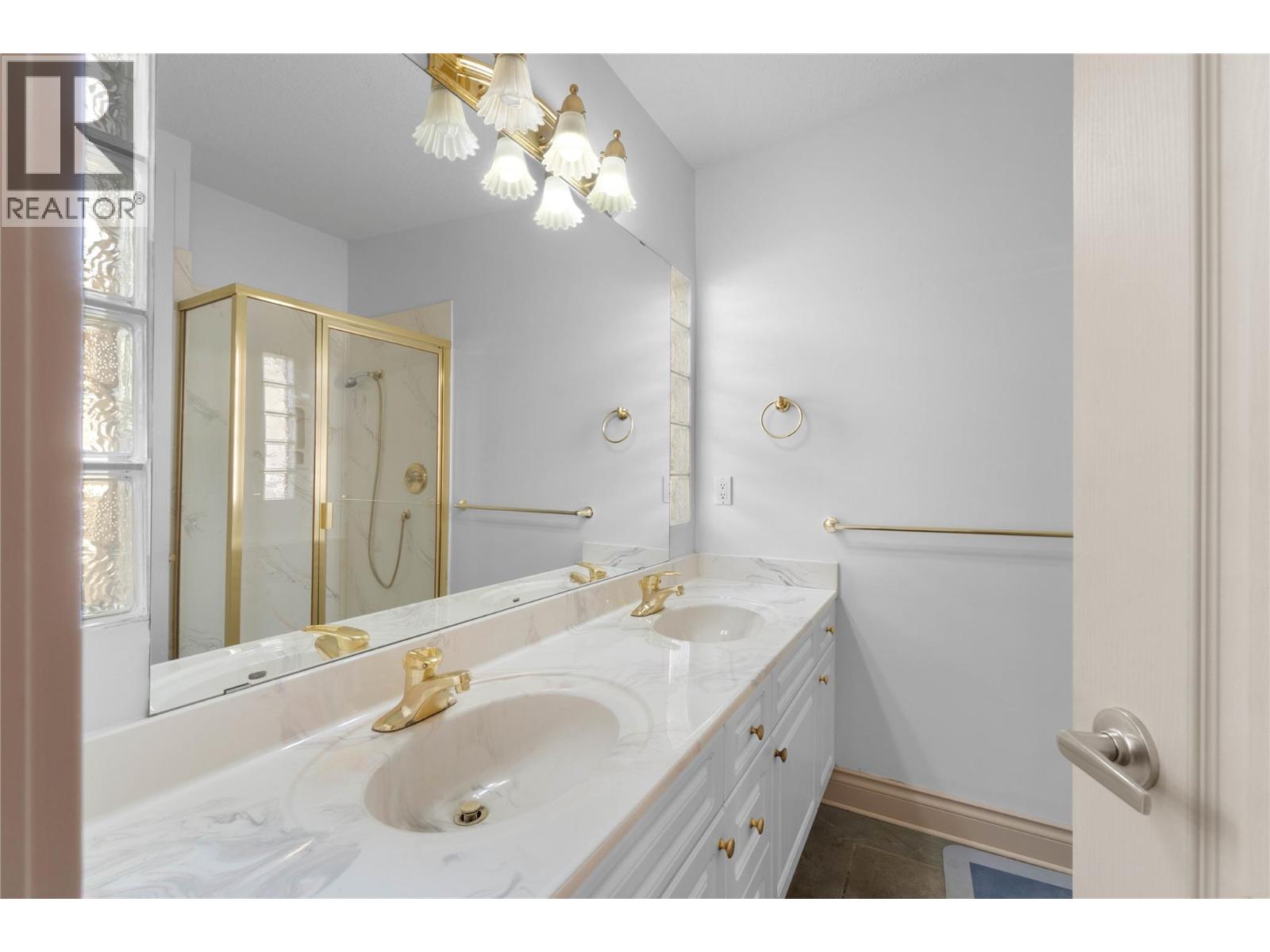 15 Hudson's Bay Trail Unit# 803, Kamloops, British Columbia  V2C 6S6 - Photo 23 - 10402991