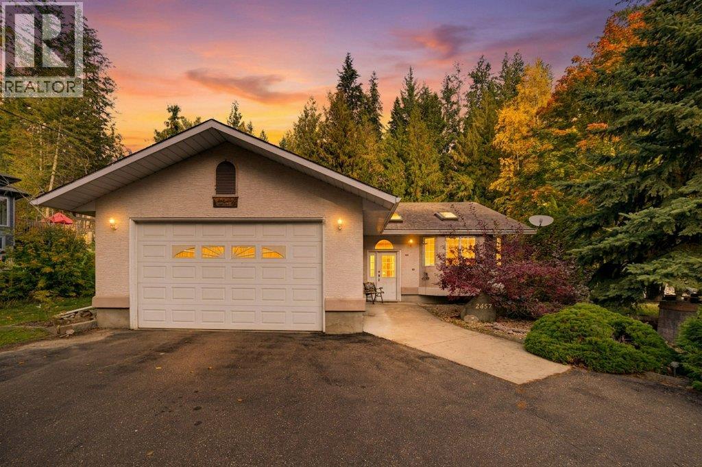 2457 Centennial Drive, Blind Bay, British Columbia  V0E 1H2 - Photo 1 - 10402779
