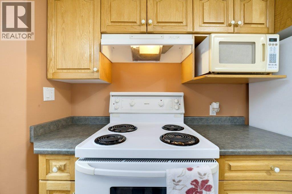 2457 Centennial Drive, Blind Bay, British Columbia  V0E 1H2 - Photo 11 - 10402779