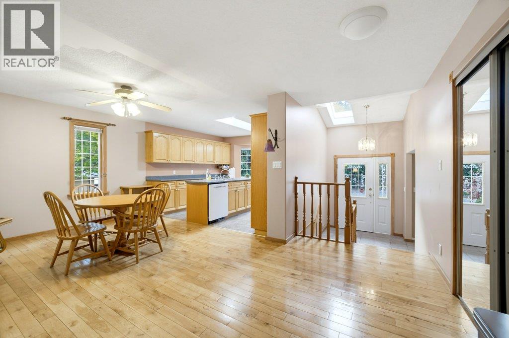 2457 Centennial Drive, Blind Bay, British Columbia  V0E 1H2 - Photo 23 - 10402779