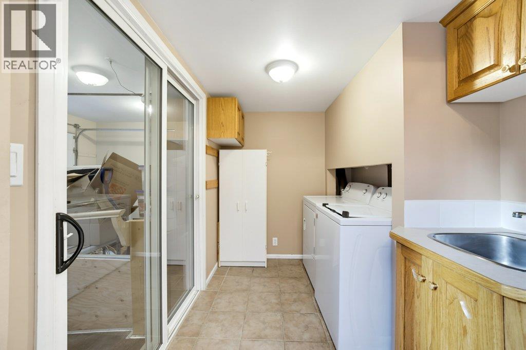2457 Centennial Drive, Blind Bay, British Columbia  V0E 1H2 - Photo 45 - 10402779