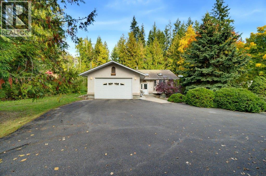2457 Centennial Drive, Blind Bay, British Columbia  V0E 1H2 - Photo 49 - 10402779