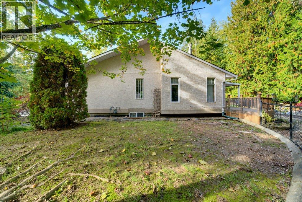 2457 Centennial Drive, Blind Bay, British Columbia  V0E 1H2 - Photo 54 - 10402779