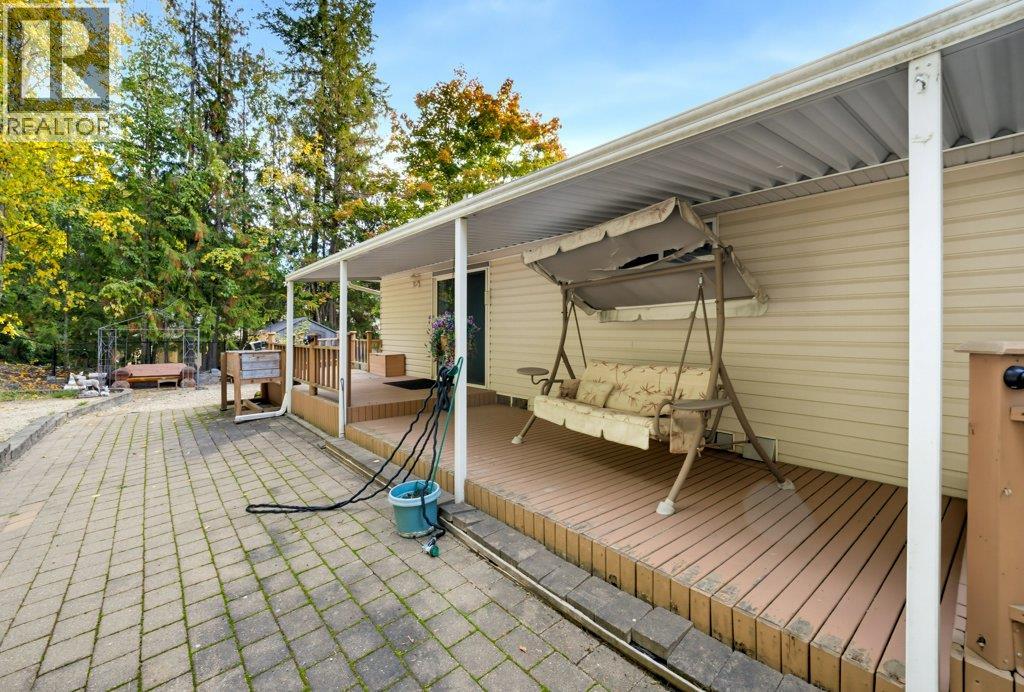 2457 Centennial Drive, Blind Bay, British Columbia  V0E 1H2 - Photo 71 - 10402779