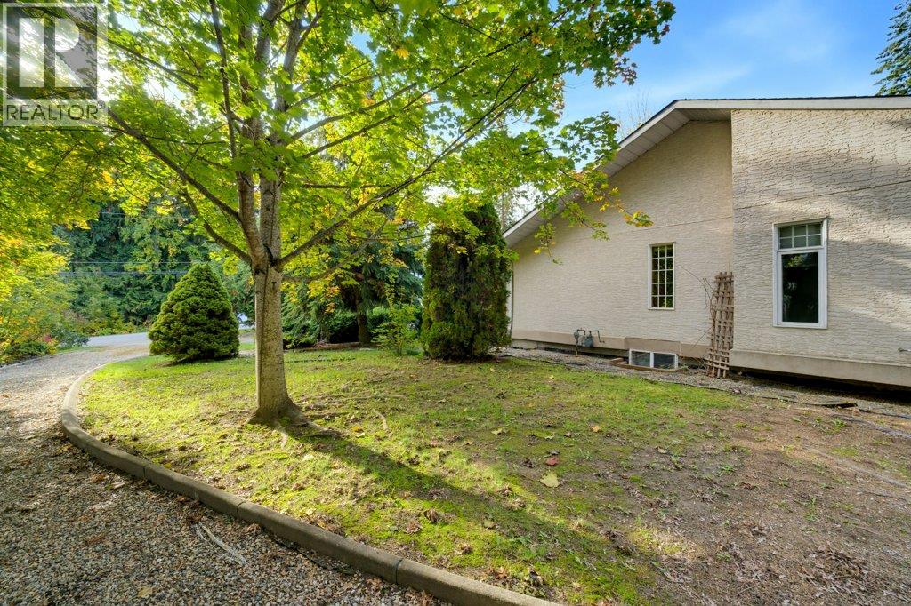 2457 Centennial Drive, Blind Bay, British Columbia  V0E 1H2 - Photo 76 - 10402779