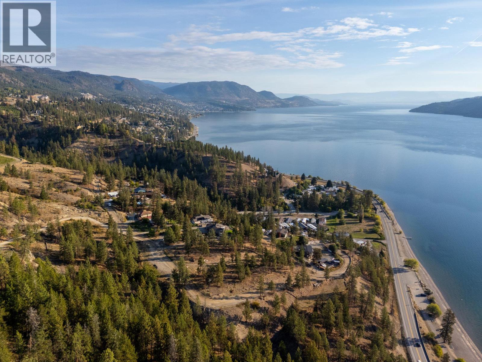 6785 Thorne Road, Peachland, British Columbia  V0H 1X9 - Photo 3 - 10401469