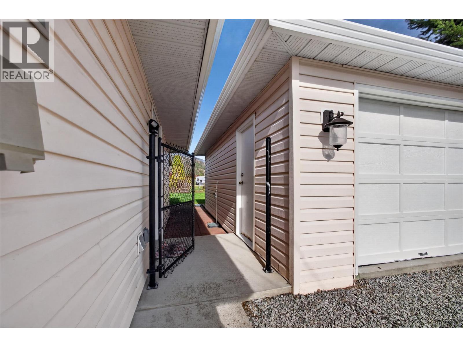 348 Shorts Road, Kelowna, British Columbia  V1Z 3T8 - Photo 20 - 10402476