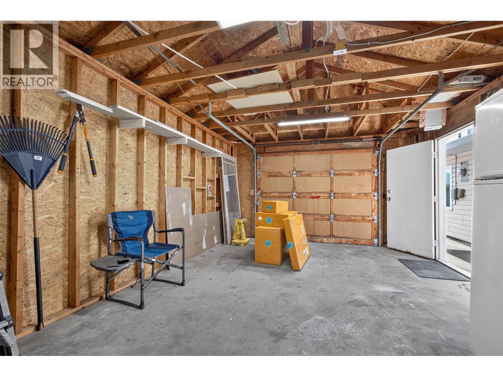 348 Shorts Road, Kelowna, British Columbia  V1Z 3T8 - Photo 21 - 10402476