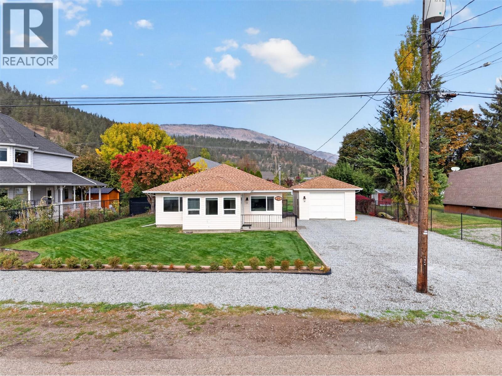 348 Shorts Road, Kelowna, British Columbia  V1Z 3T8 - Photo 3 - 10402476