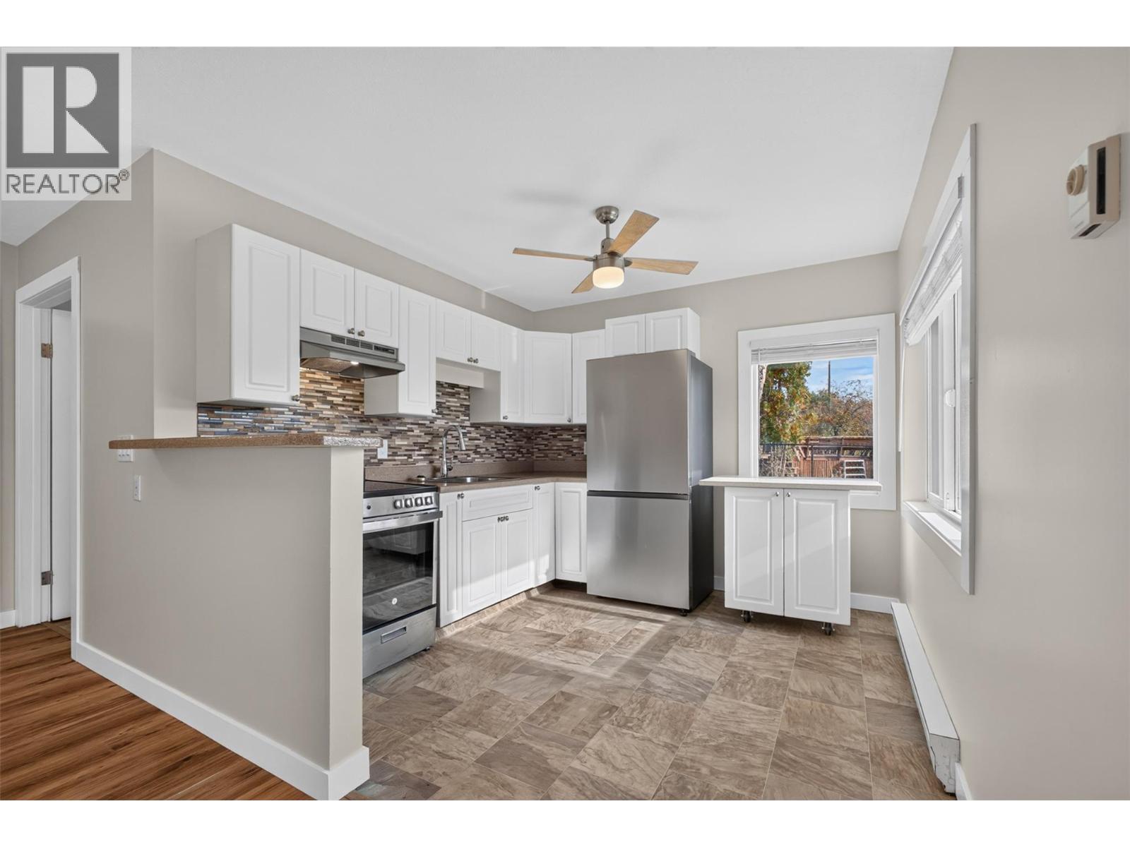 348 Shorts Road, Kelowna, British Columbia  V1Z 3T8 - Photo 5 - 10402476