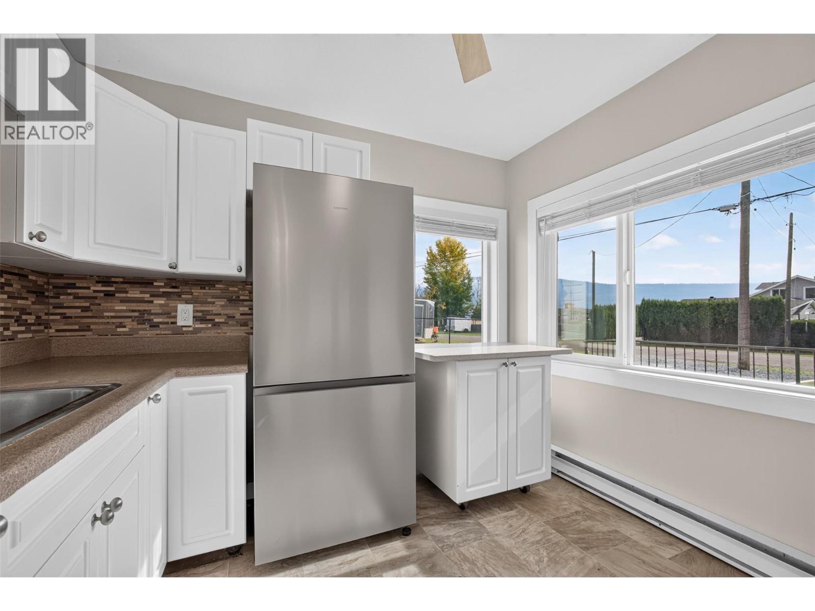 348 Shorts Road, Kelowna, British Columbia  V1Z 3T8 - Photo 7 - 10402476